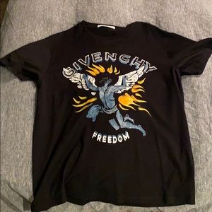 Men’s Large Givenchy T-shirt